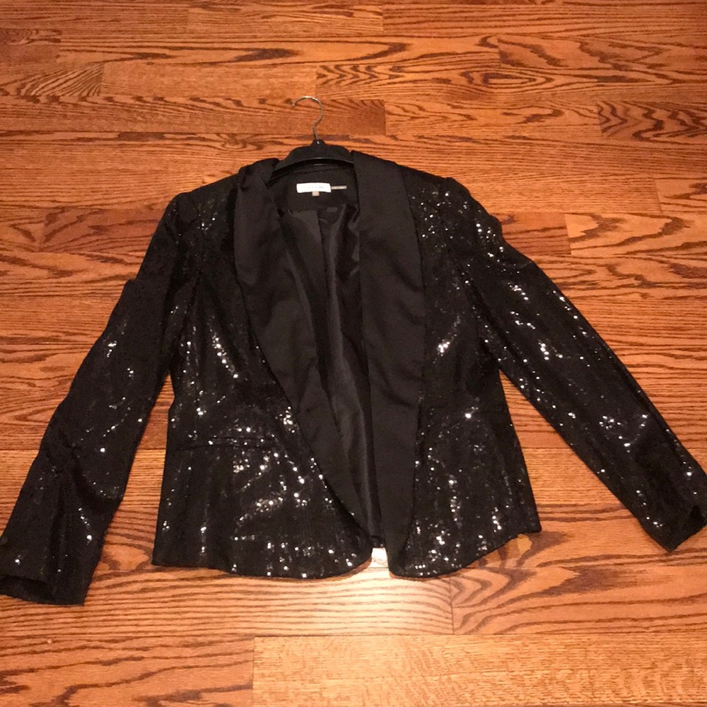 Sequent blazer